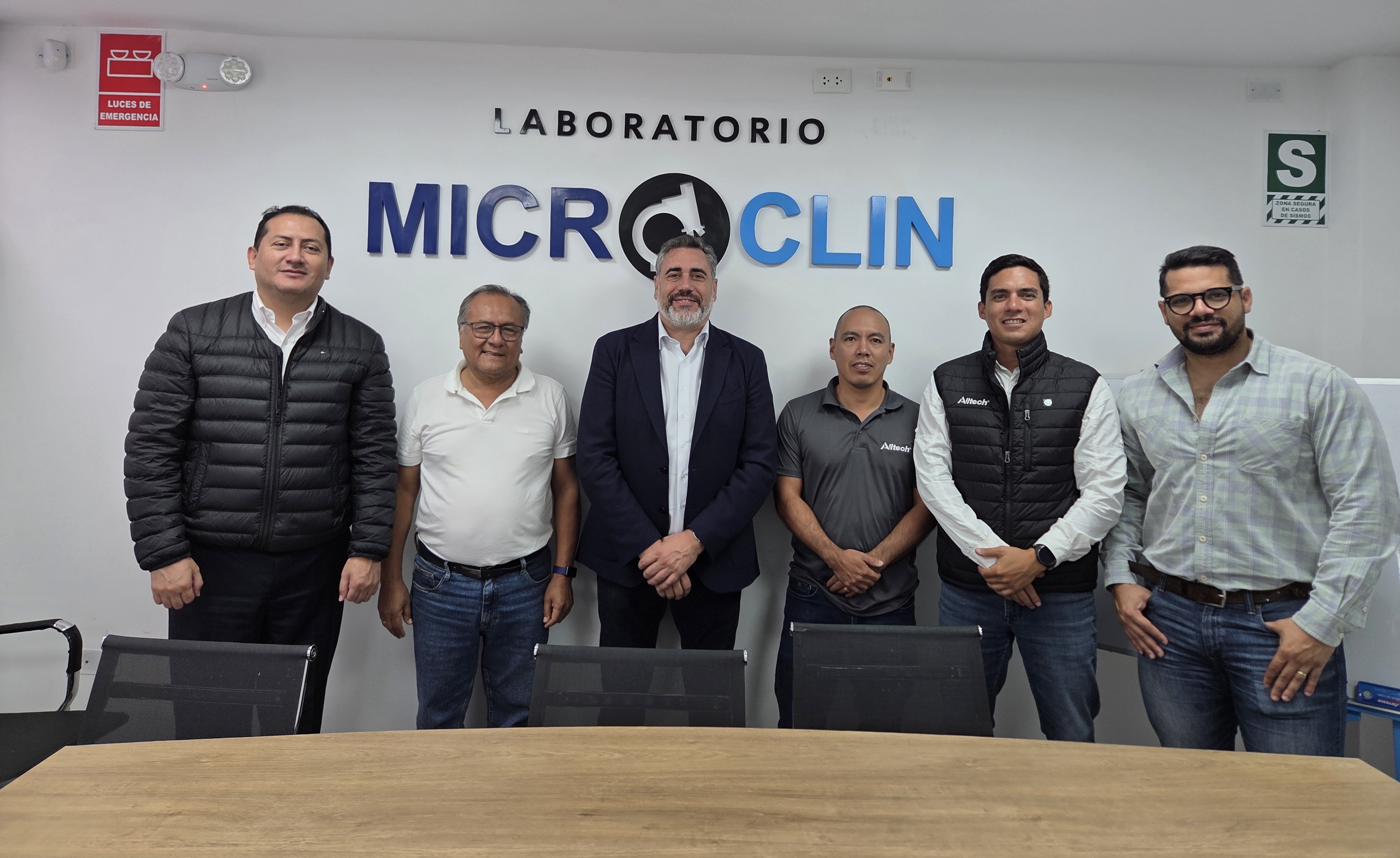 Equipo Técnico Alltech – Perú